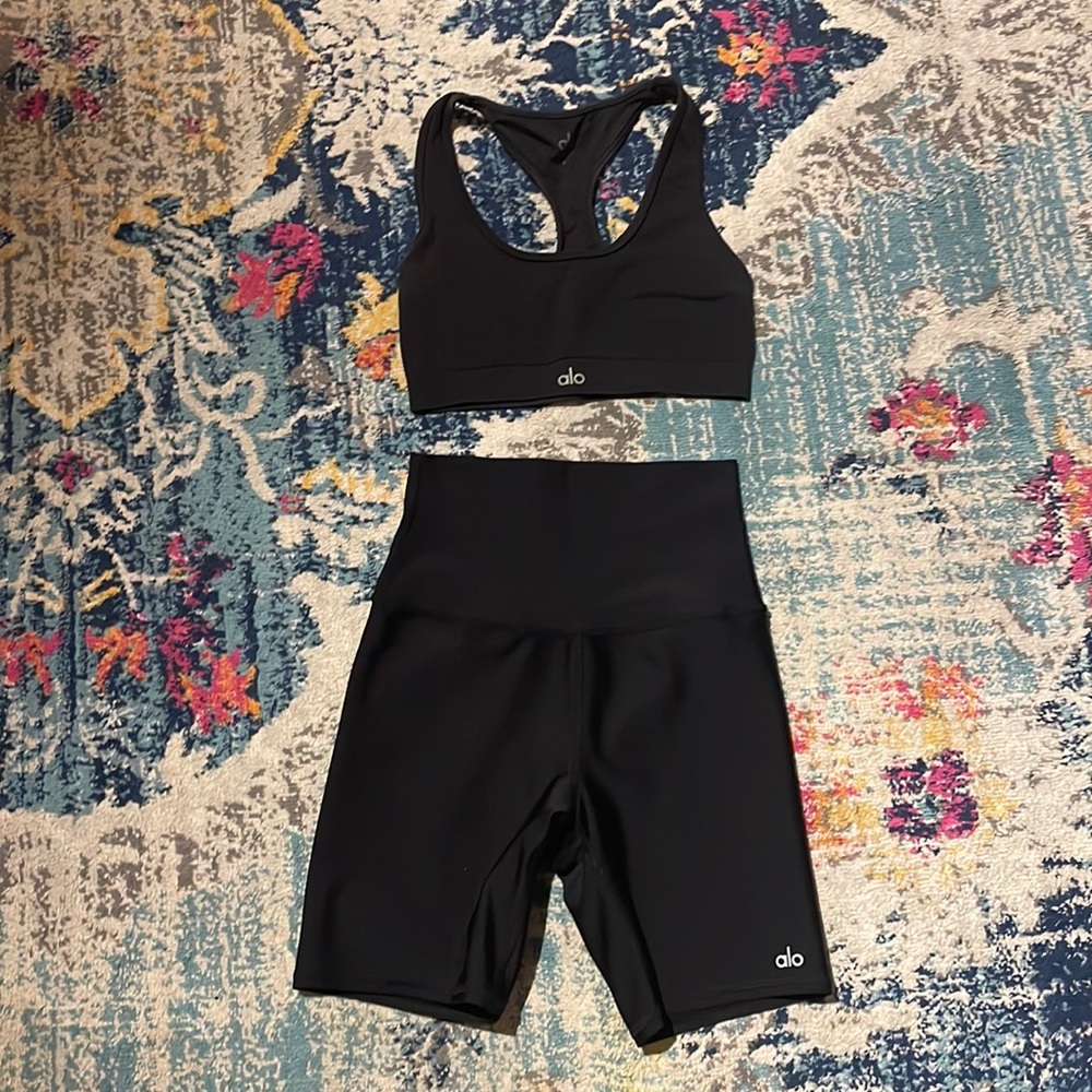 ALO Yoga Black Sports Bra and Shorts Set